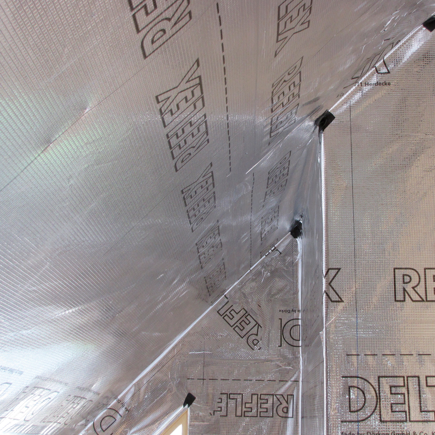 DELTA-REFLEX Пароизоляционная плёнка с алюминиевым рефлексным слоем 75м2